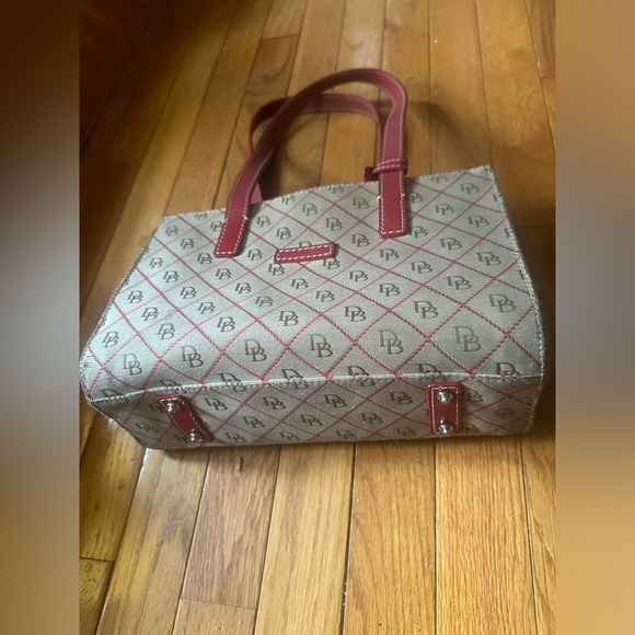 Dooney & Bourke Shoulder Bag Purse Monogram Canvas  W/Leather Trim Handbag - Picture 3 of 11